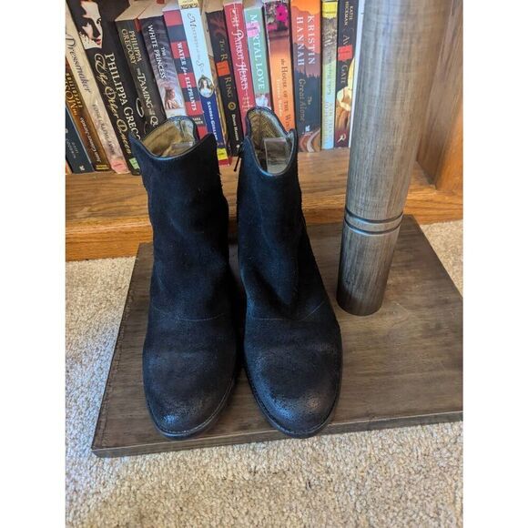 Fly London Women’s Size EU 40 US 10 Black Suede Ankle Booties Boots Heeled - Picture 1 of 9